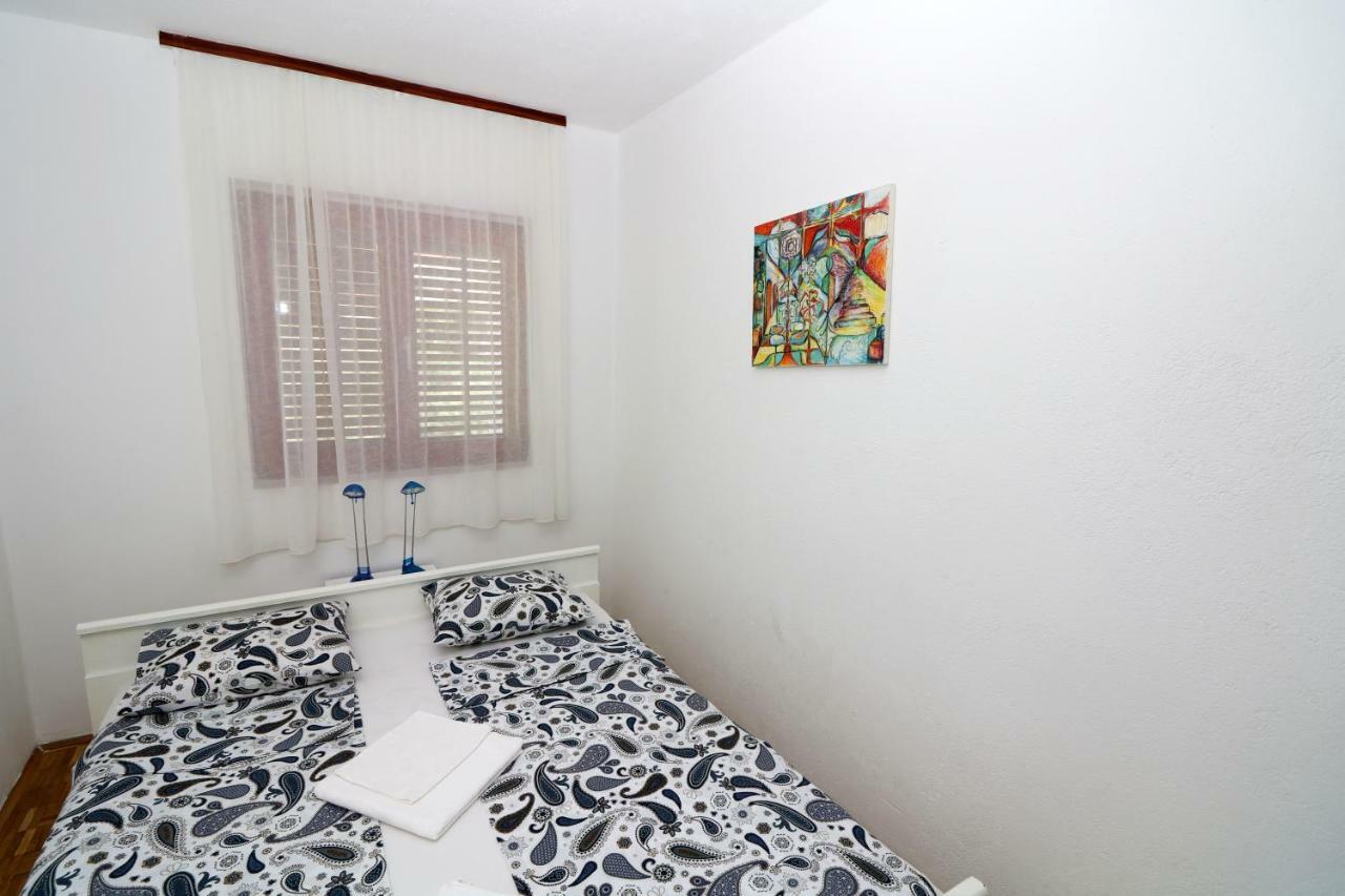 Apartments Reljic With Terrace Baska  Exterior photo